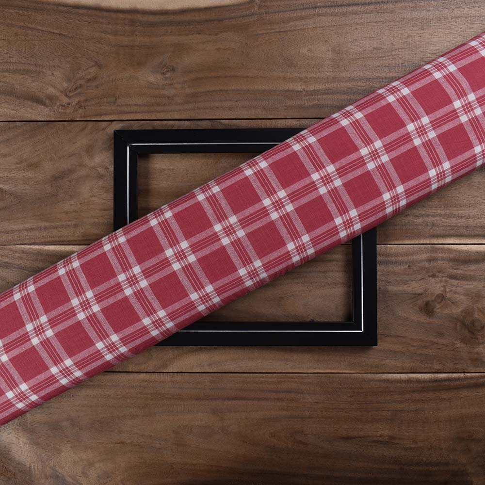 Check Pink White Pure Cotton 110 GSM Handwoven Fabric 512