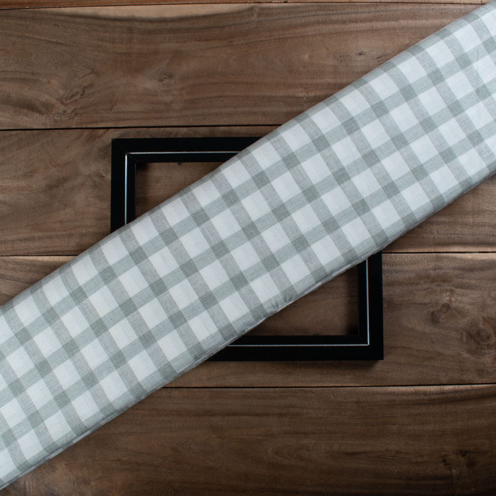 Check Blue White Pure Cotton 100 GSM Handwoven Fabric 853