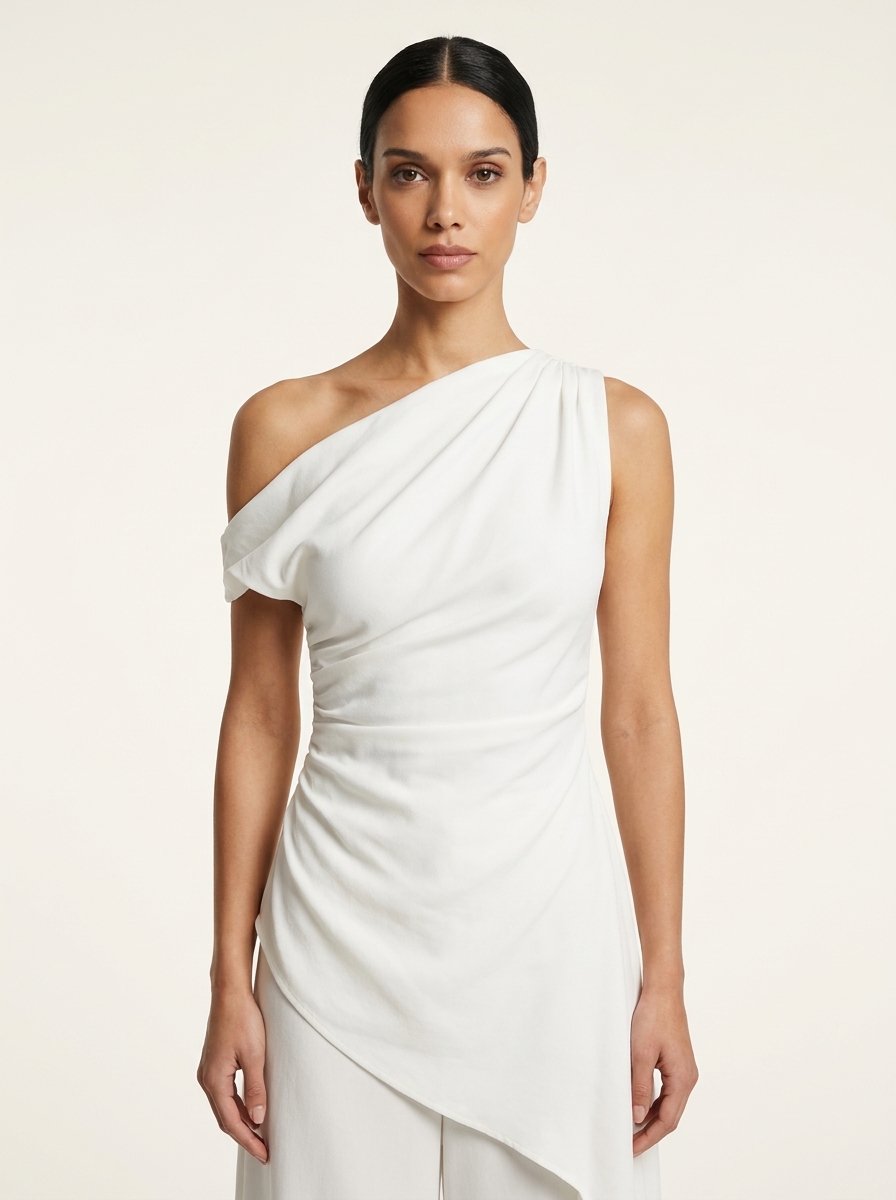 Asymmetric Long Extended Top
