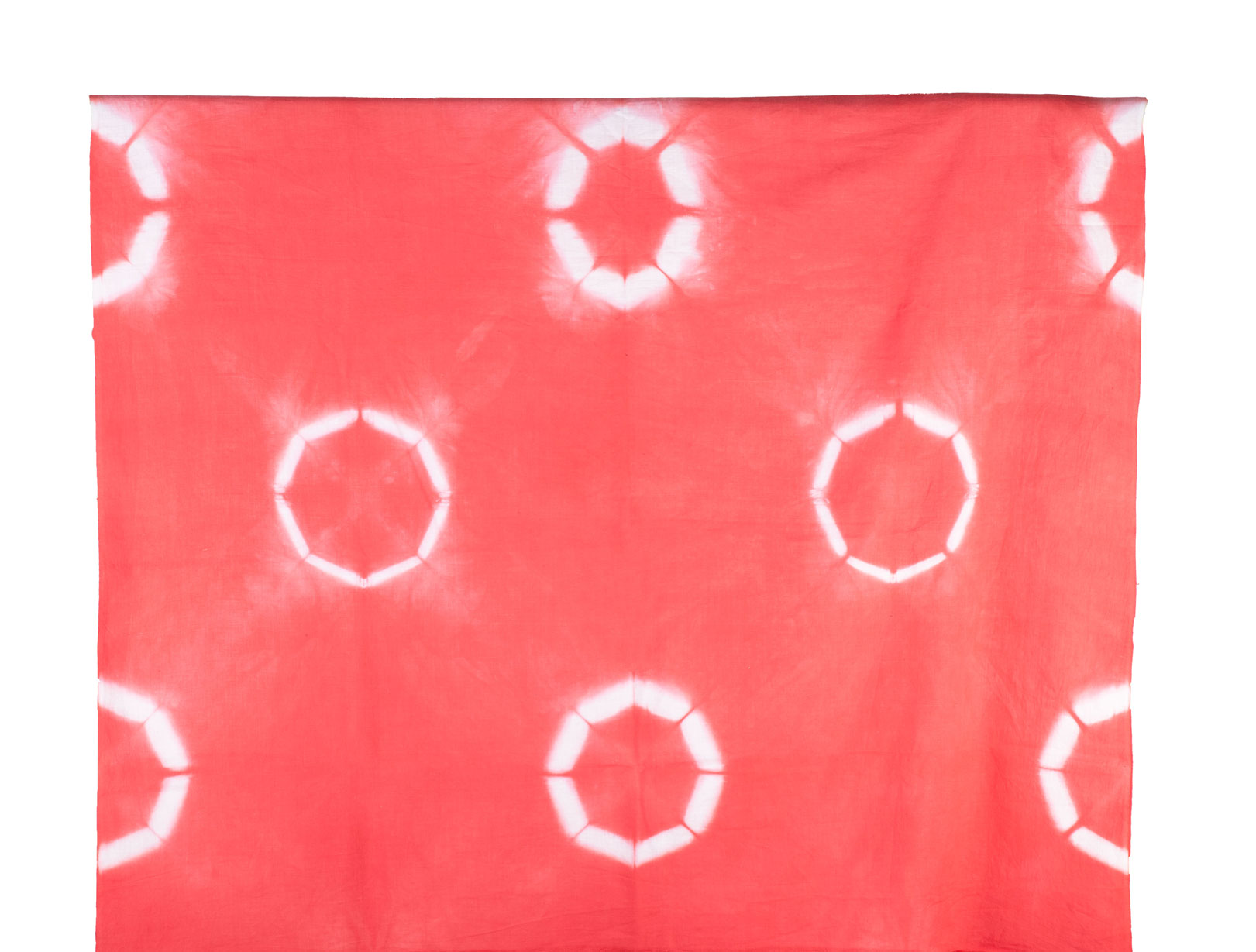 Abstract Red White Tie Dye Khadi Cotton 120 GSM Handwoven Fabric
