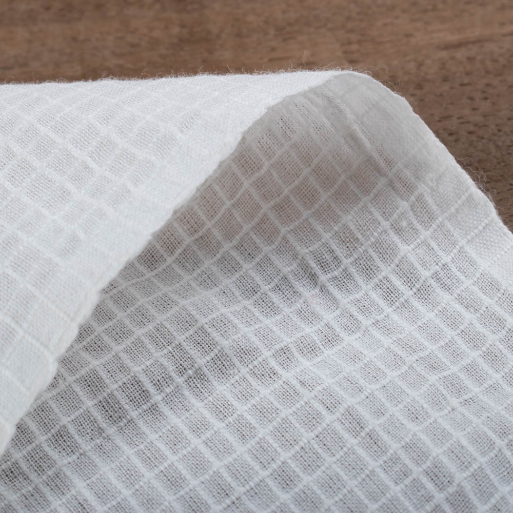 WHITE PURE COTTON MUSLIN 73 GSM HANDWOVEN FABRIC - BLEACHED, DYEABLE