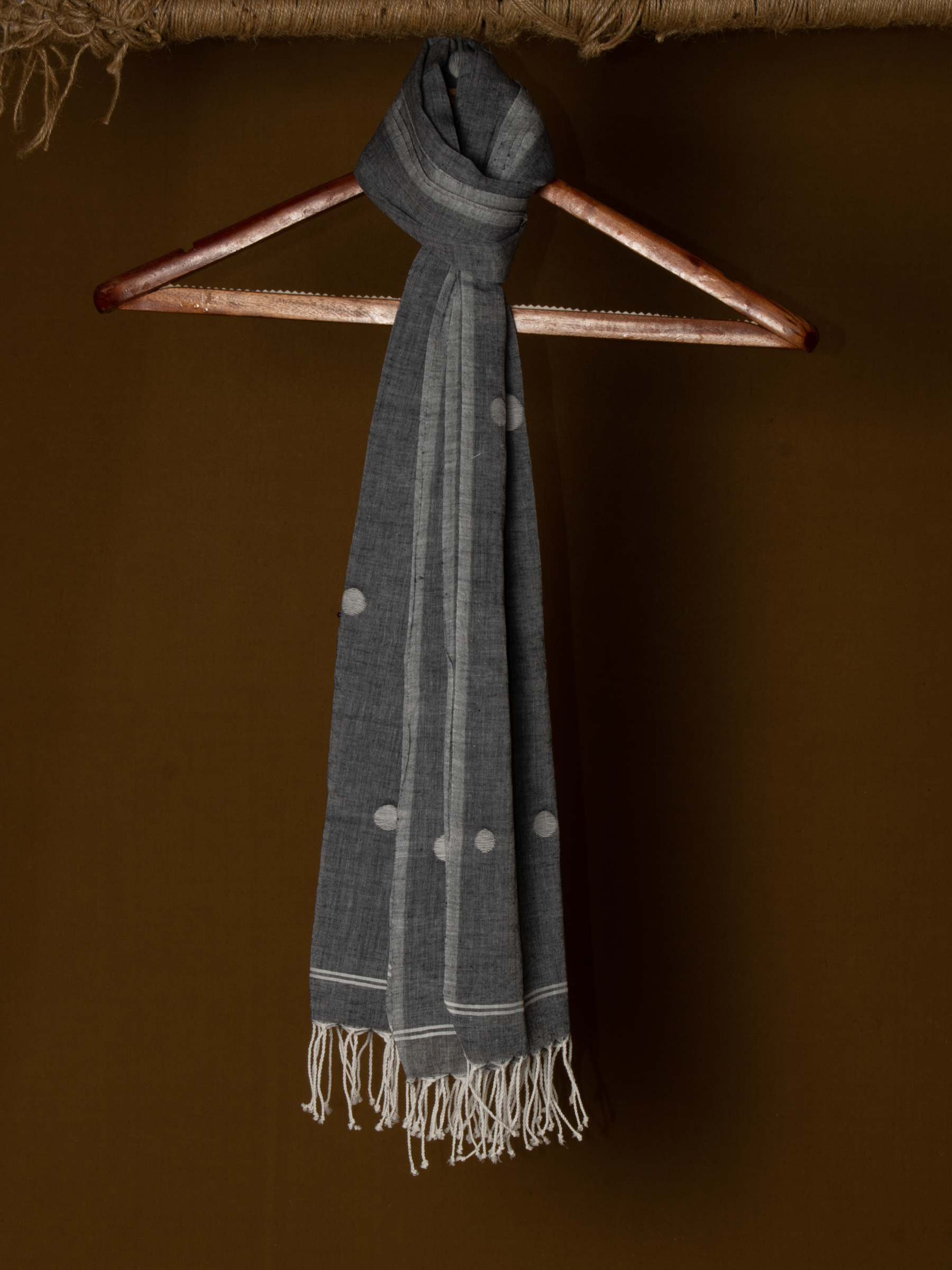 Grey Jamdani Handwoven Pure Cotton Scarf 13