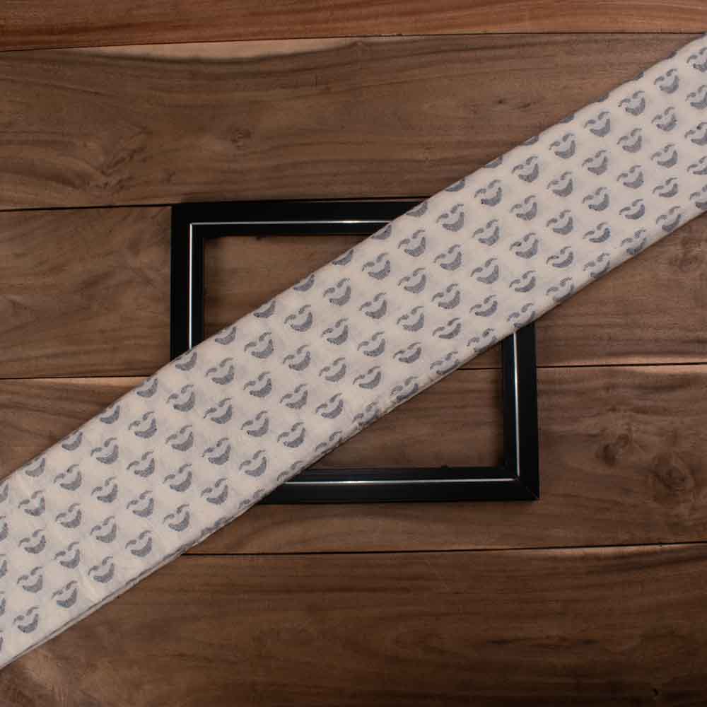 Abstract Off White Jamdani Pure Cotton 130 GSM Handwoven Fabric