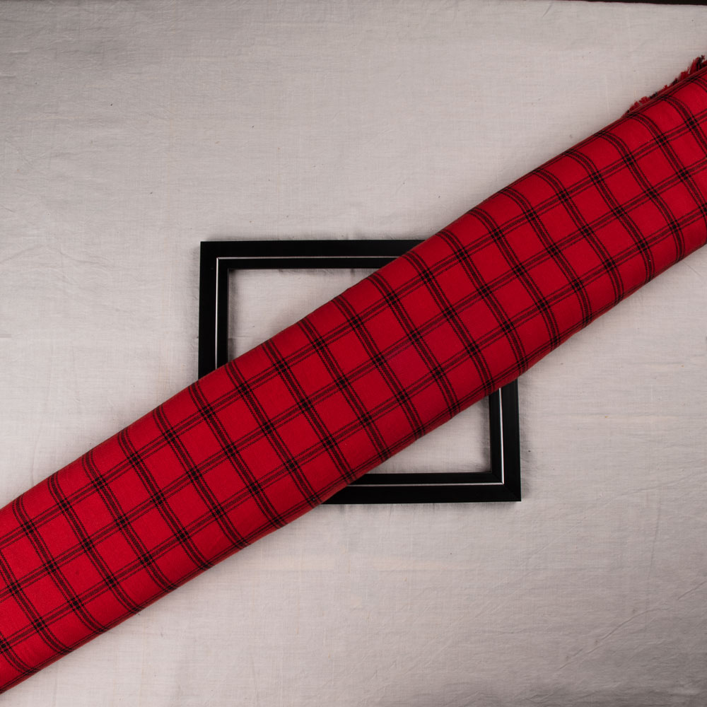 Check Red & Black Pure Cotton 146 GSM Handwoven Fabric