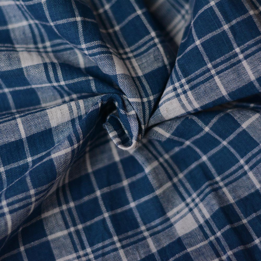 Check Blue & White Pure Cotton 92 GSM Handwoven Fabric 96