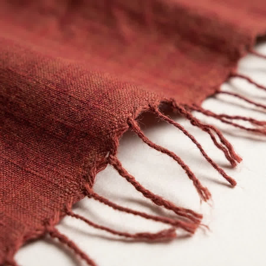 Decoding Authenticity: How to Spot Pure Khadi Cotton Fabric Online — Anuprerna handloom