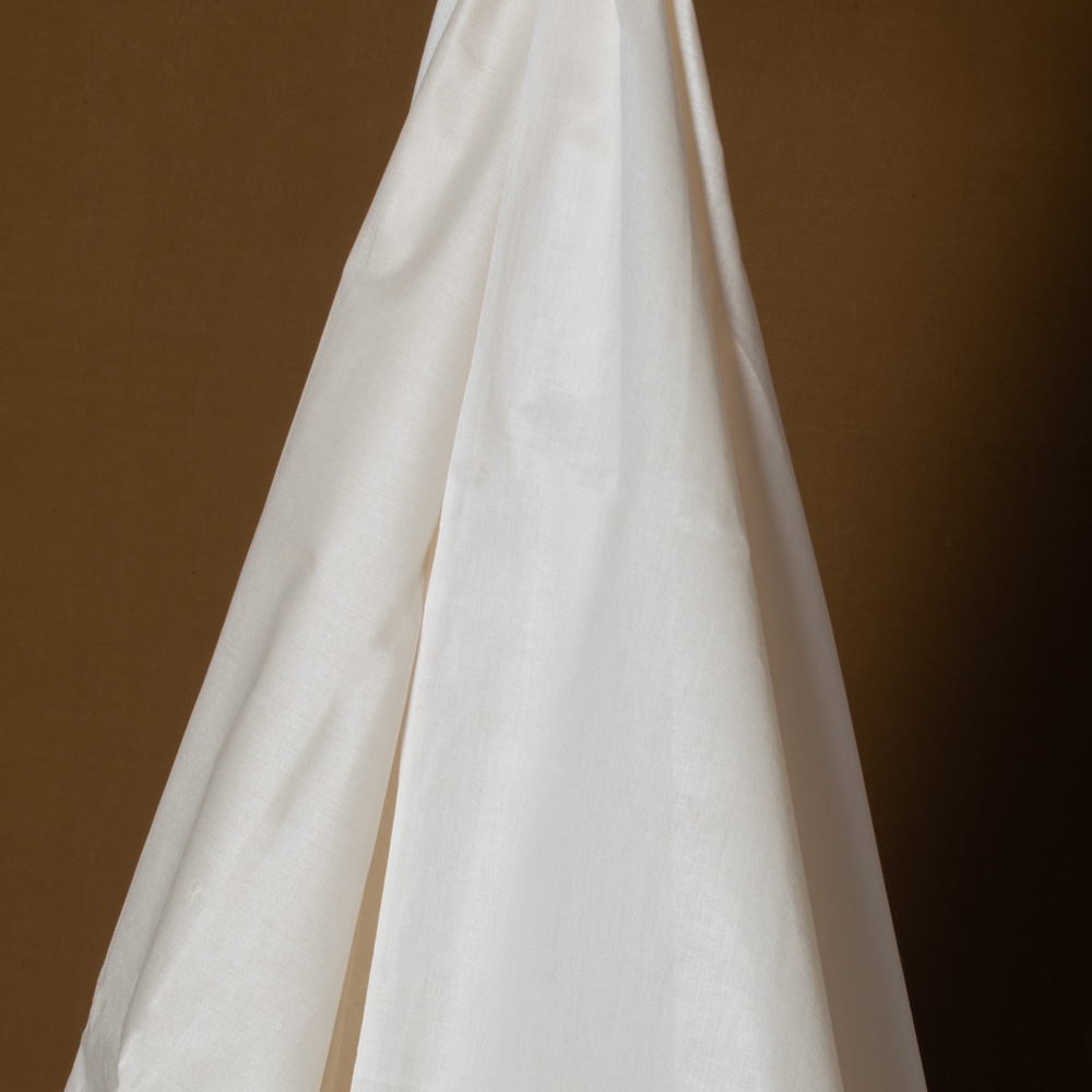 Plain Natural White MATKA Silk Cotton Blend 100 GSM Handwoven Fabric