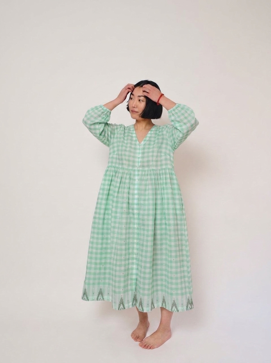 Buttoned & Gathered Lose Midi Dress - Green & White