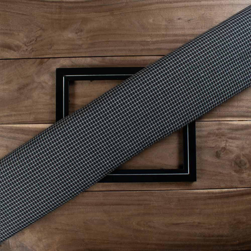 Black & White Check Pure Cotton 110 GSM Handwoven Fabric