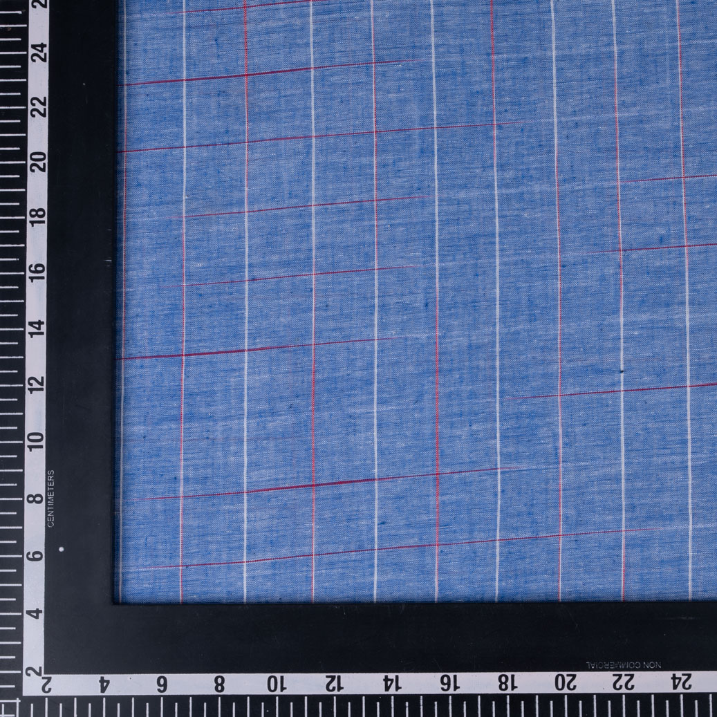 Pure cotton fabric with tie-dye in a check pattern