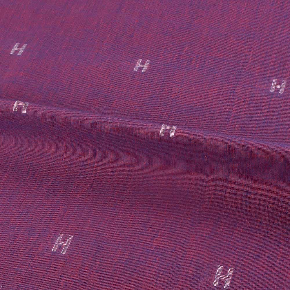 Close-up of Jamdani fabric showcasing its delicate patterns and fine craftsmanship