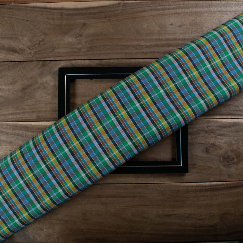 Pure Cotton 90 GSM Multicolor Check Handwoven Fabric 823