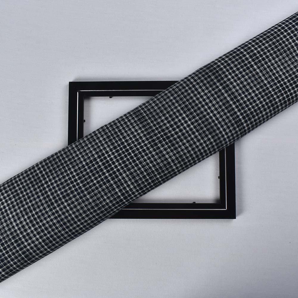 Check Black White Yarn Tie Dye Pure Cotton 110 GSM Handwoven Fabric