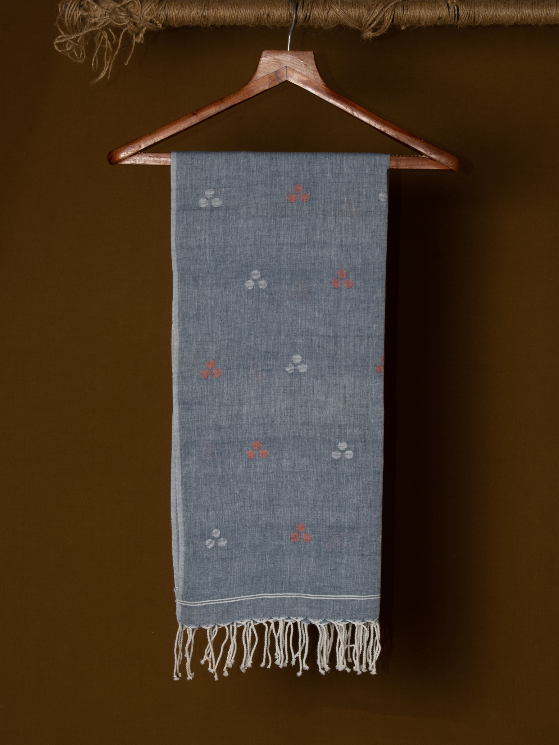 Greyish Blue Jamdani Handwoven Pure Cotton Scarf 12