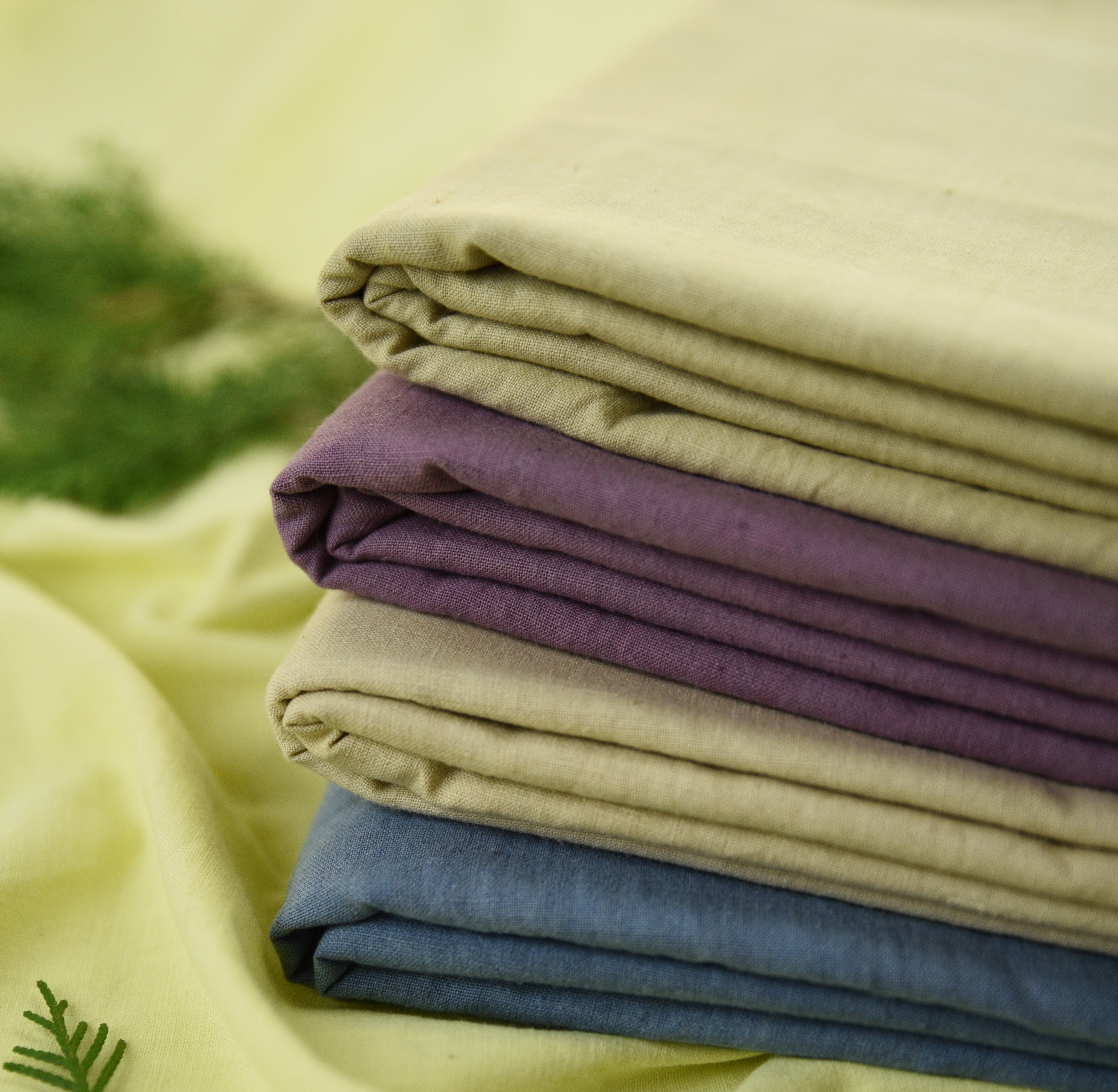 NATURAL DYES - 9 BENEFITS FOR DYEING TEXTILES