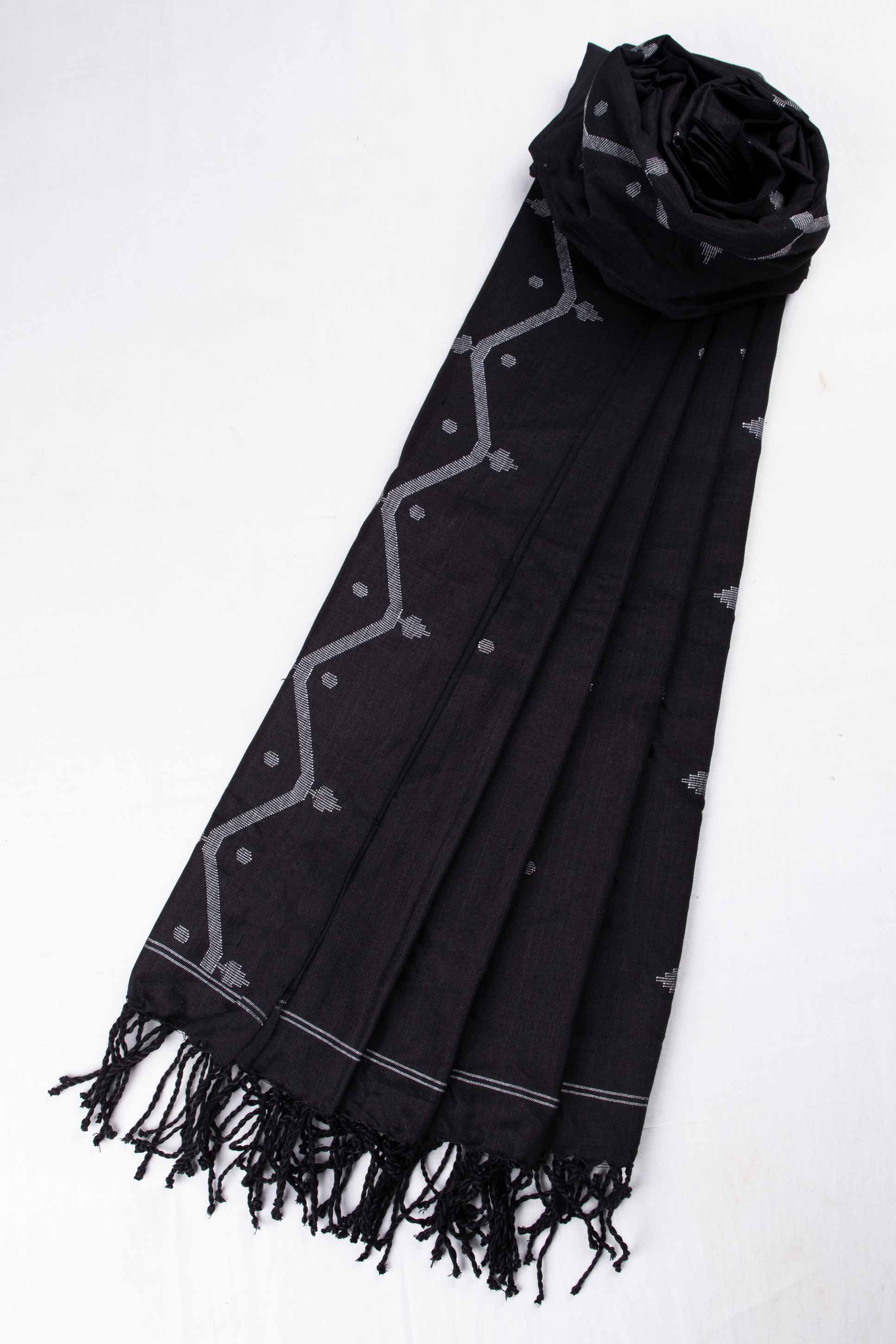 HANDWOVEN BLACK SCARF