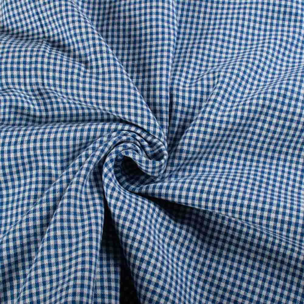 Check Blue & White Pure Cotton 110 GSM Handwoven Fabric 843