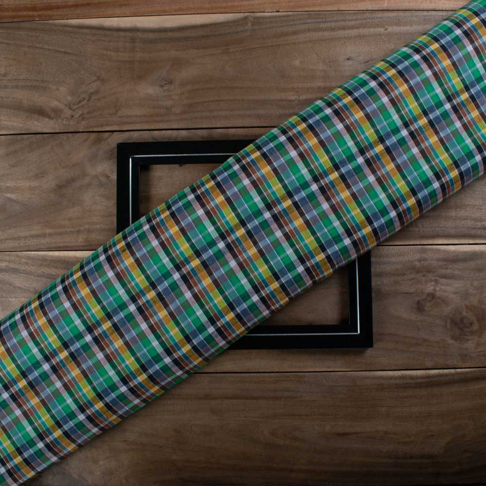 Pure Cotton 90 GSM Multicolor Check Handwoven Fabric 826