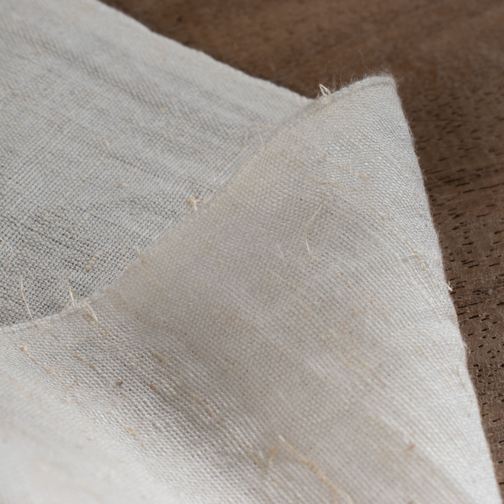 PLAIN WHITE BANANA COTTON & LYOCELL 100 GSM HANDWOVEN FABRIC