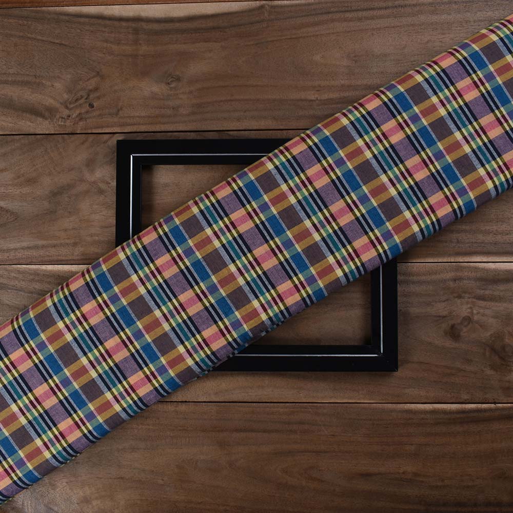 Check Multicolor Pure Cotton 95 GSM Handwoven Fabric 551