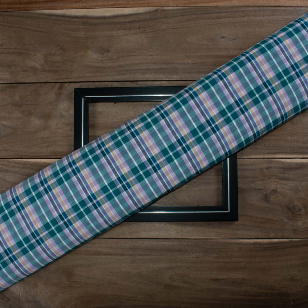 Check Multicolor Pure Cotton 95 GSM Handwoven Fabric 702