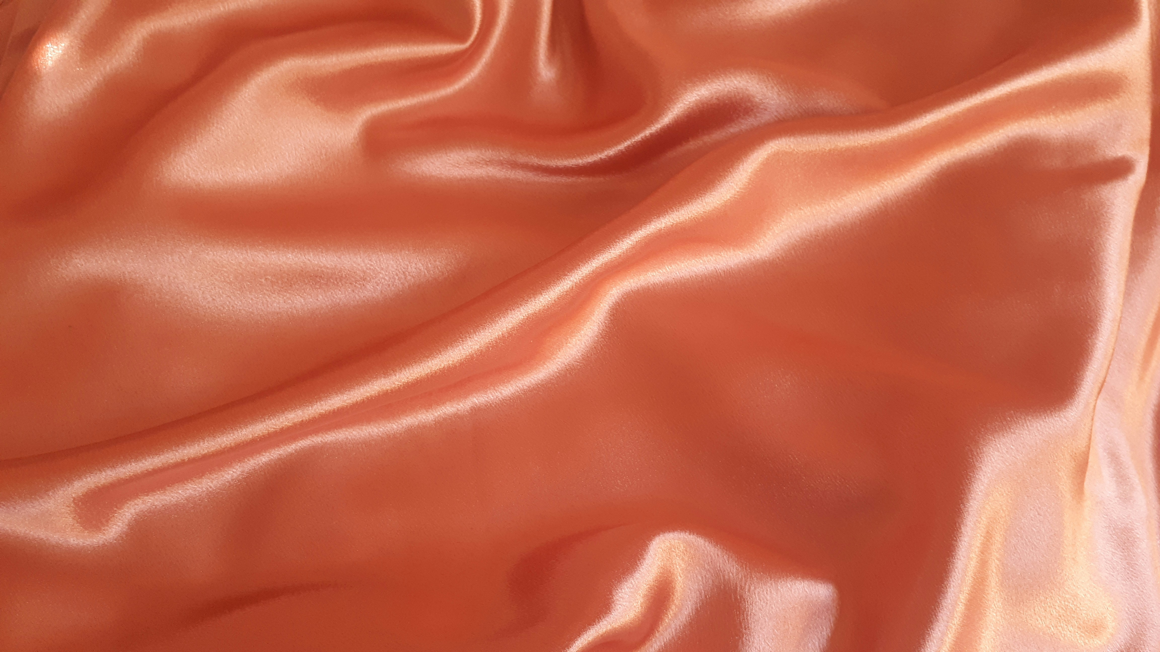 Satin Weave: Effortless Shine and Luxury
