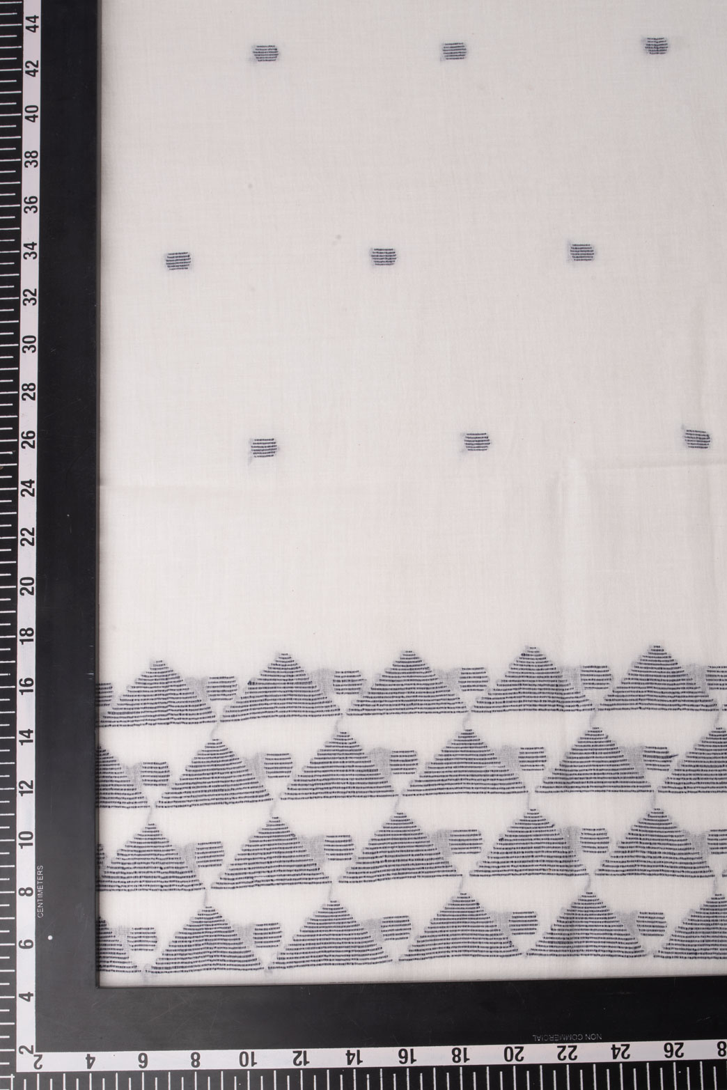HANDWOVEN WHITE SCARF 86