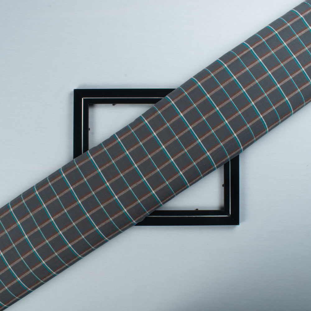 Check Multicolor Pure Cotton 100 GSM Handwoven Fabric 639