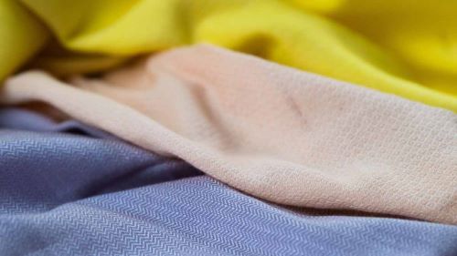 Modernising Weaves Of Traditional Crafts