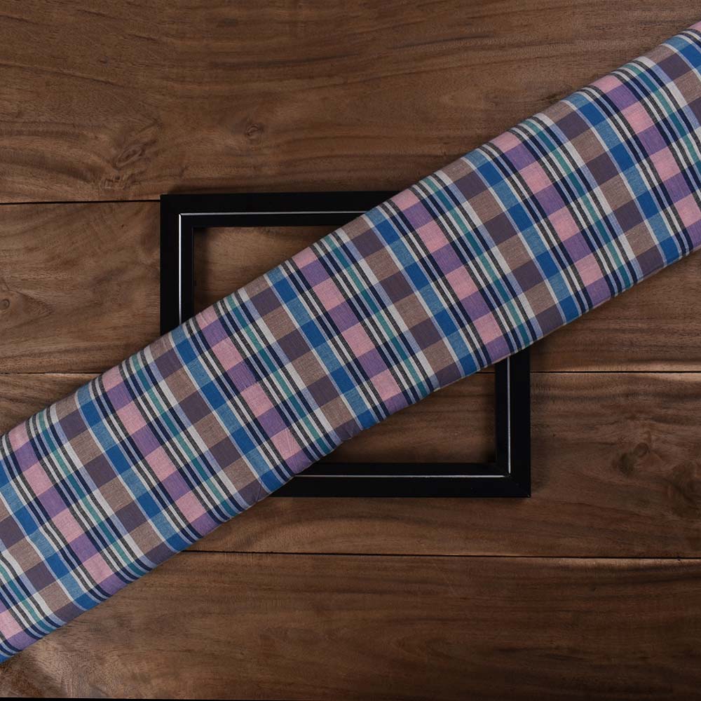 Check Multicolor Pure Cotton 100 GSM Handwoven Fabric 552