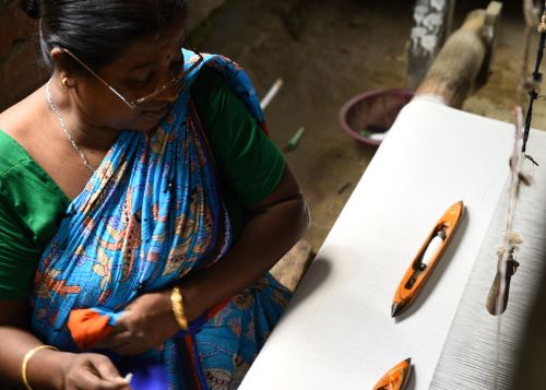 Skilled women weavers