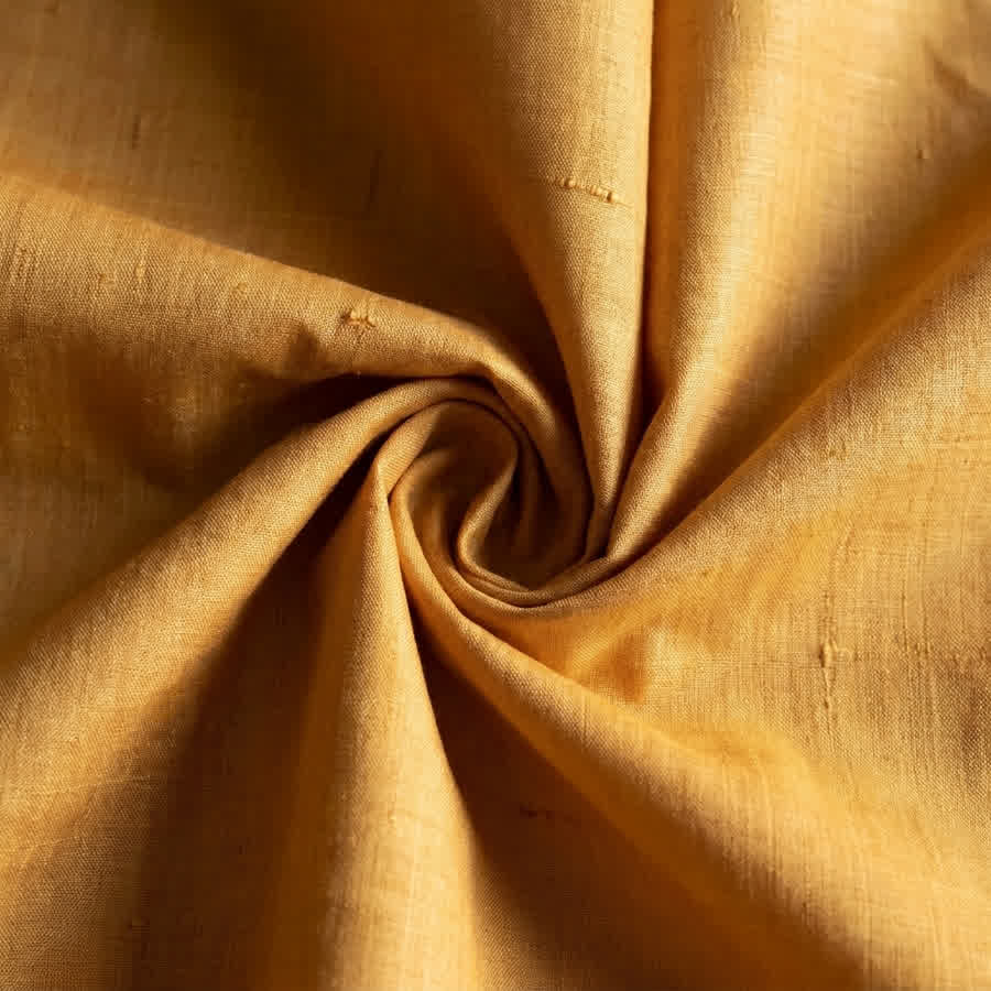 Understanding Raw Silk Varieties: Tussar, Eri, and Mulberry — Anuprerna handloom