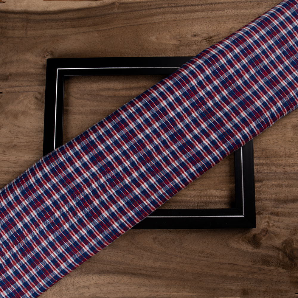 Check Twill Red Blue Colour Pure Cotton 113 GSM Handwoven Fabric