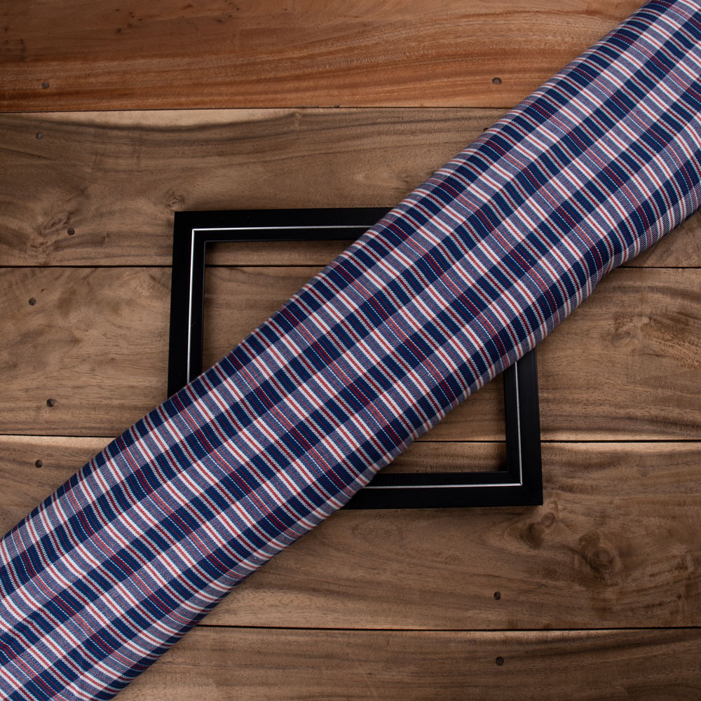 Check Twill Red Blue Colour Pure Cotton 120 GSM Handwoven Fabric 30