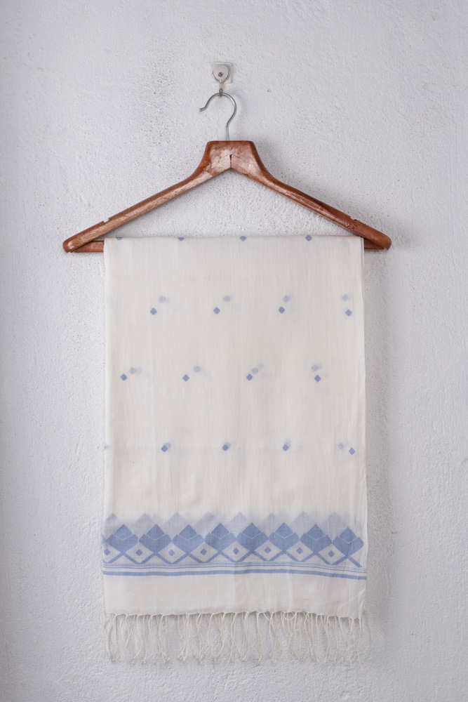 Geometric White Jamdani Handwoven Pure Cotton Scarf 122