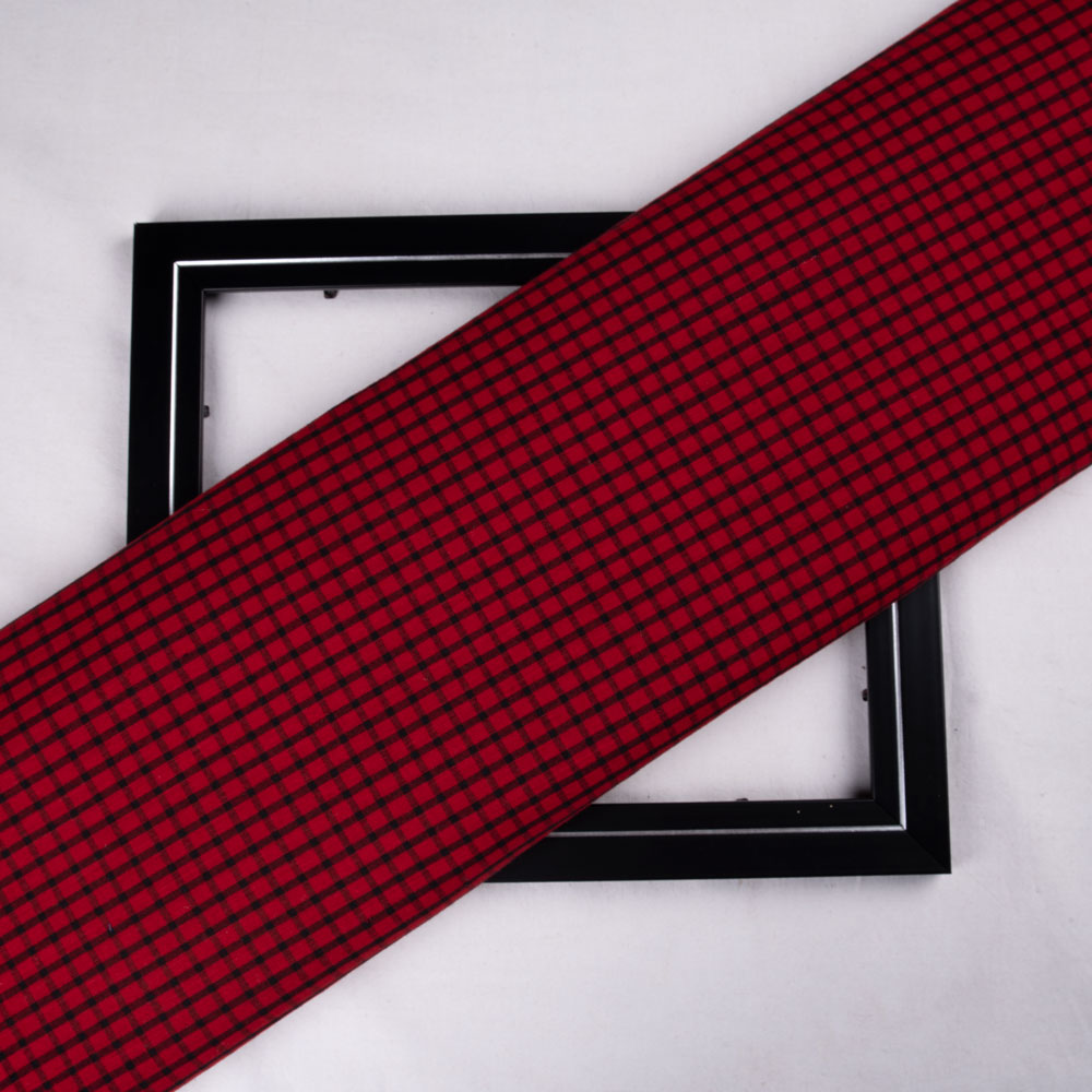 Check Red & Black Pure Cotton 108 GSM Handwoven Fabric