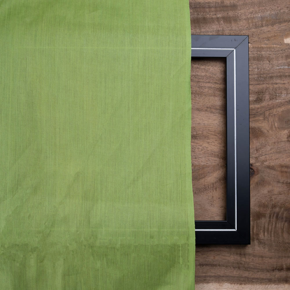 PLAIN GREEN PURE COTTON 92 GSM HANDWOVEN FABRIC