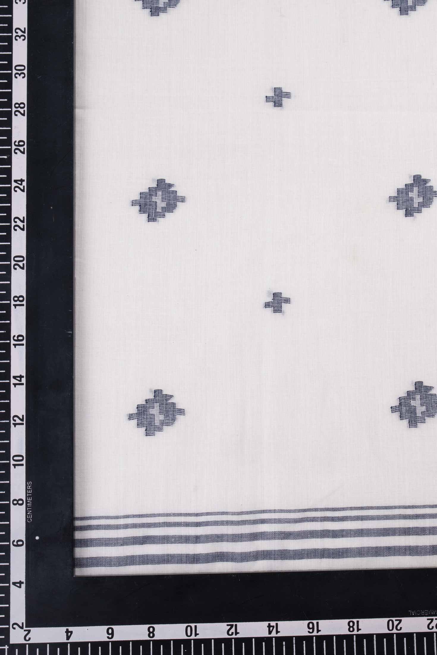 HANDWOVEN WHITE SCARF 103