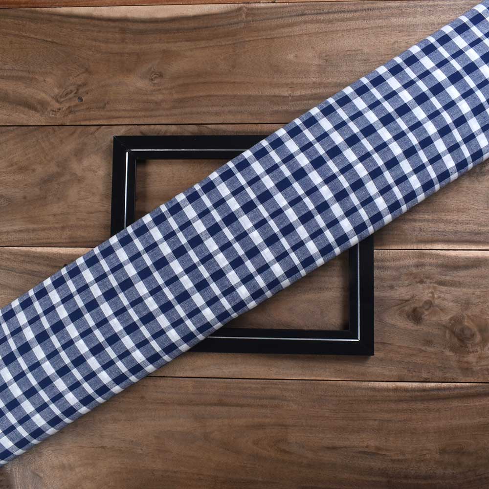 Check Blue & White Pure Cotton 92 GSM Handwoven Fabric 432