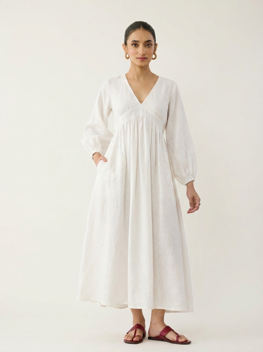 Umpire Line High Rise Lose Gathered Dress
