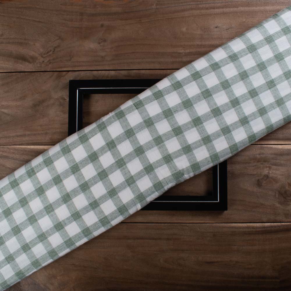 Check Blue White Pure Cotton 100 GSM Handwoven Fabric 854