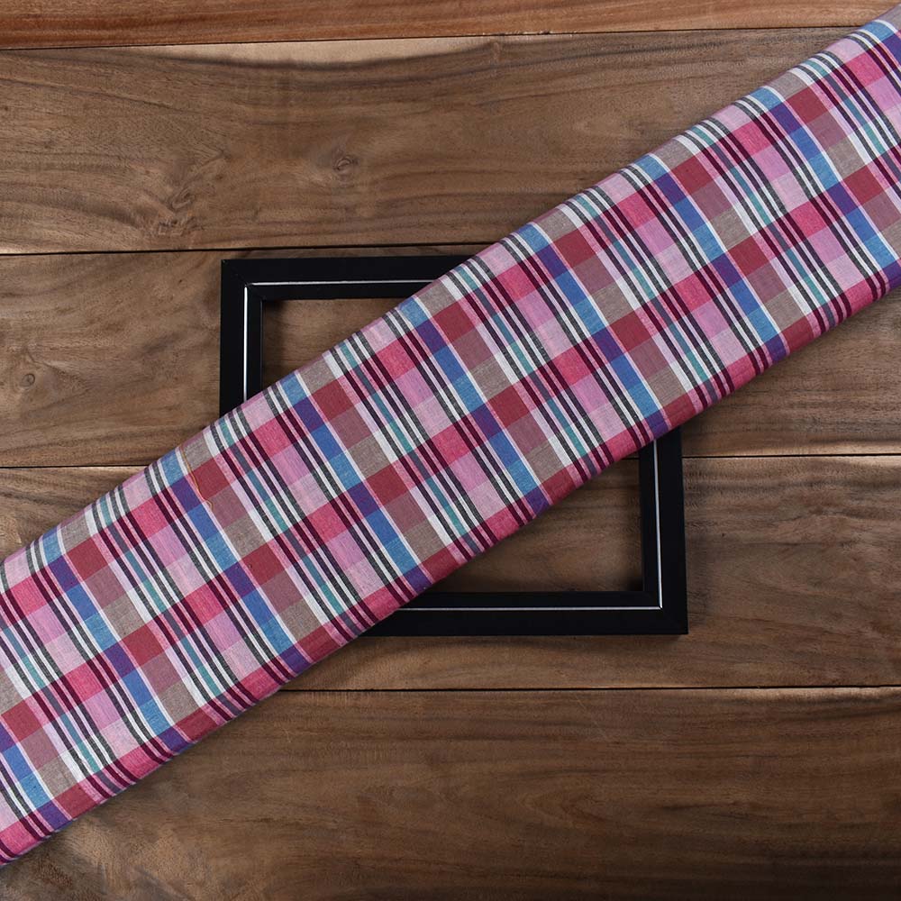 Check Multicolor Pure Cotton 100 GSM Handwoven Fabric 558