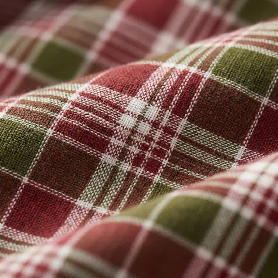 The Architecture of Plain Weave: A 1/1 Interlacing Masterclass — Anuprerna handloom
