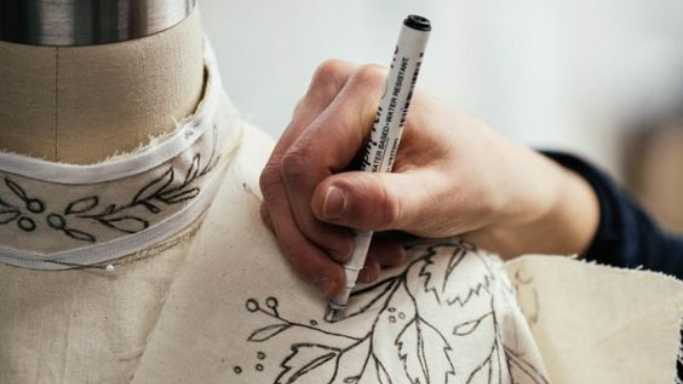 An Introductory Guide to Garment Analysis