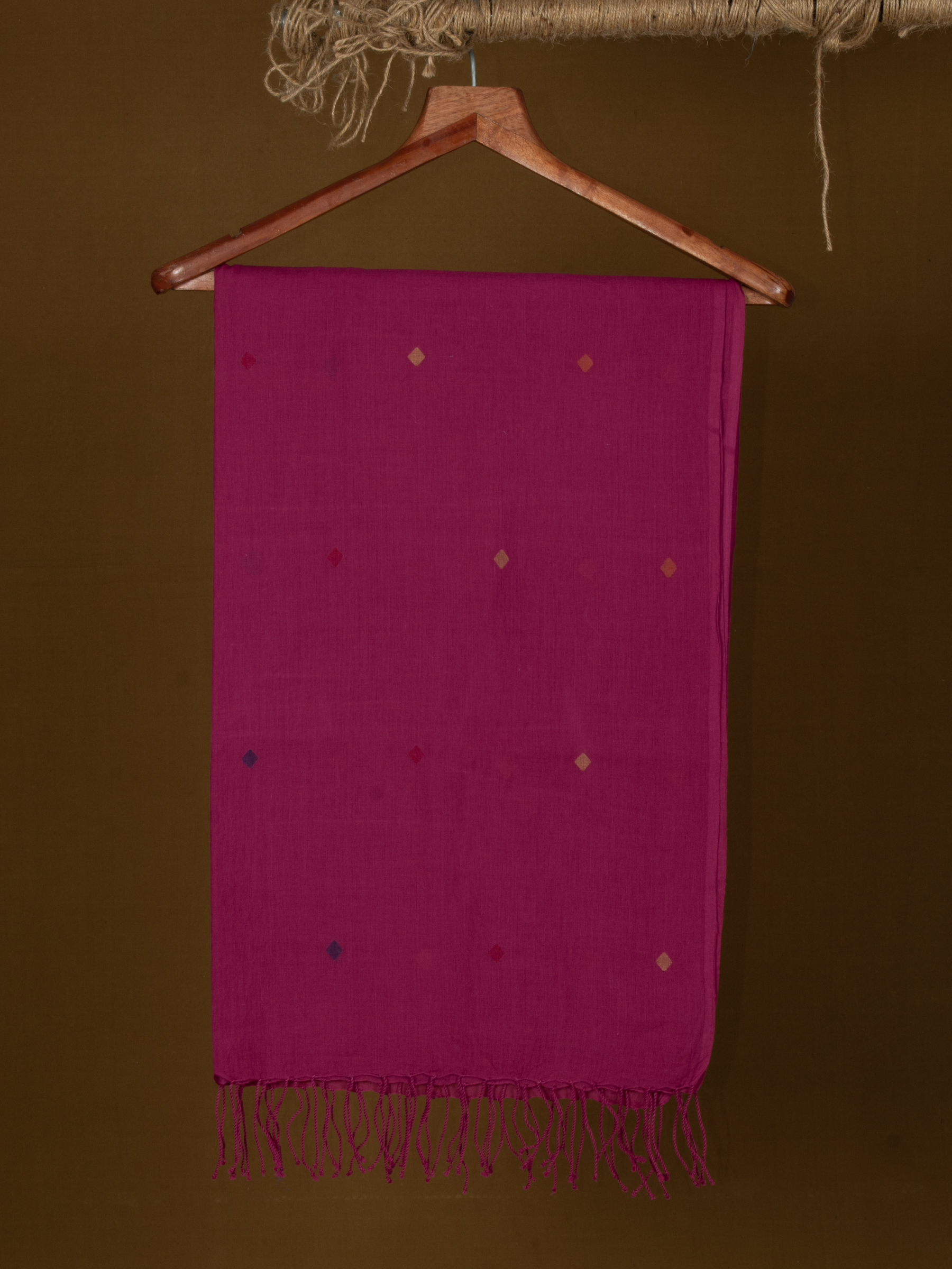 Geometric Redish Pink Jamdani Handwoven Pure Cotton Scarf 15