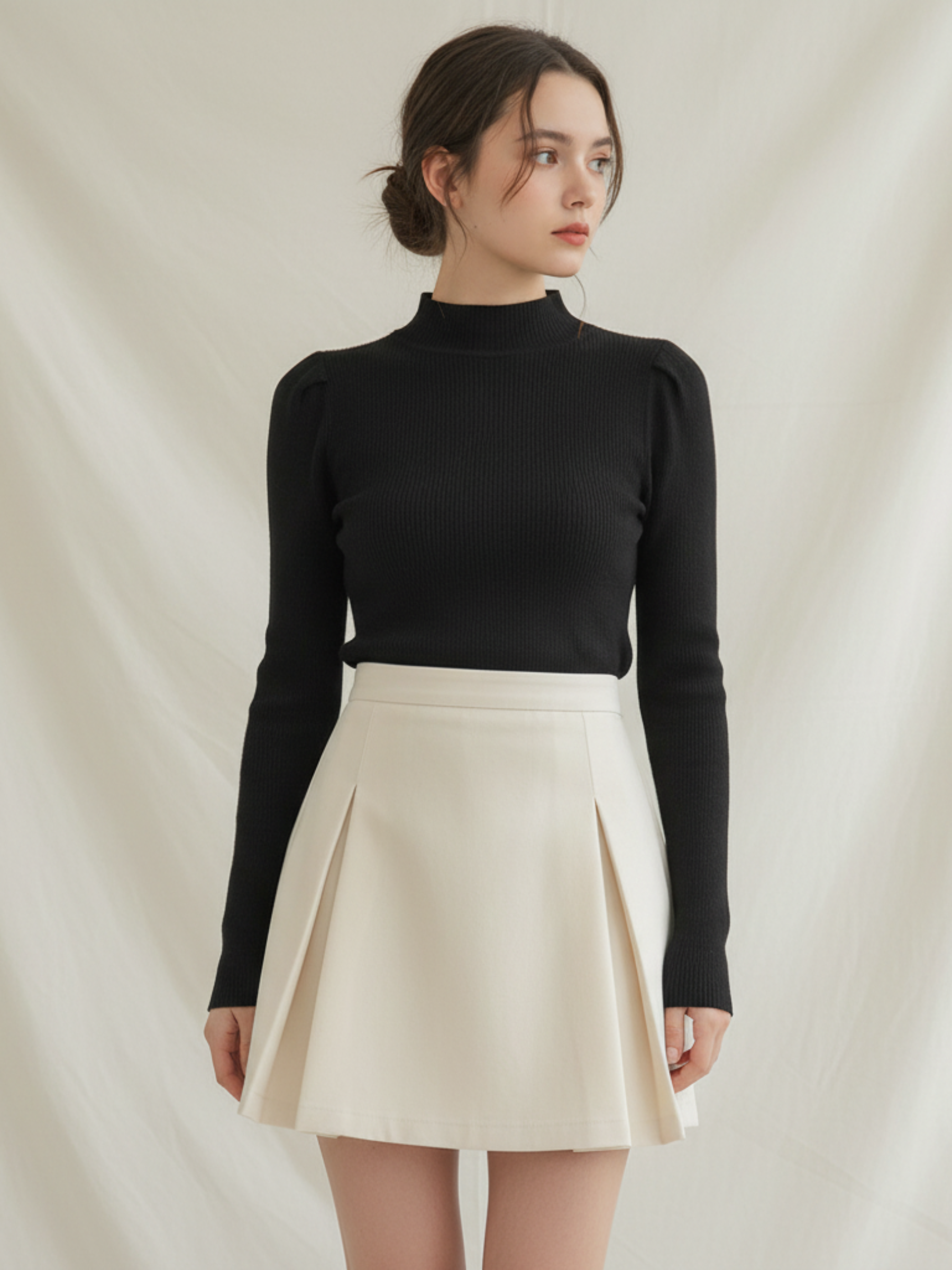 Double Pleated Short Skirt