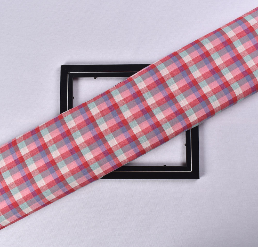 Check Multicolor Pure Cotton 92 GSM Handwoven Fabric 585