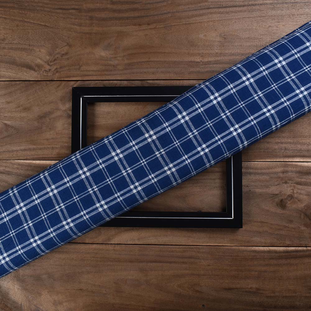 Check Blue White Pure Cotton 95 GSM Handwoven Fabric 513