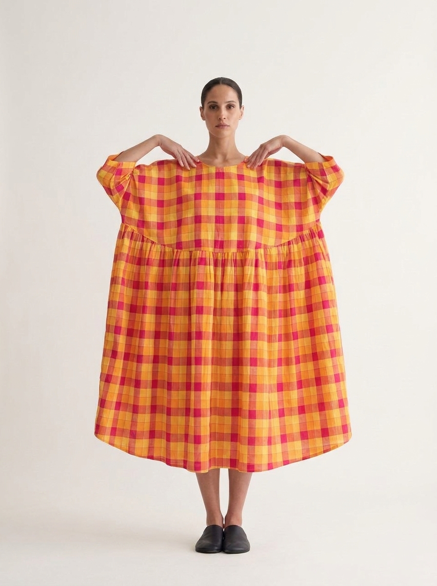 Gathered Lose Dress With Sleeves - Red & Yellow