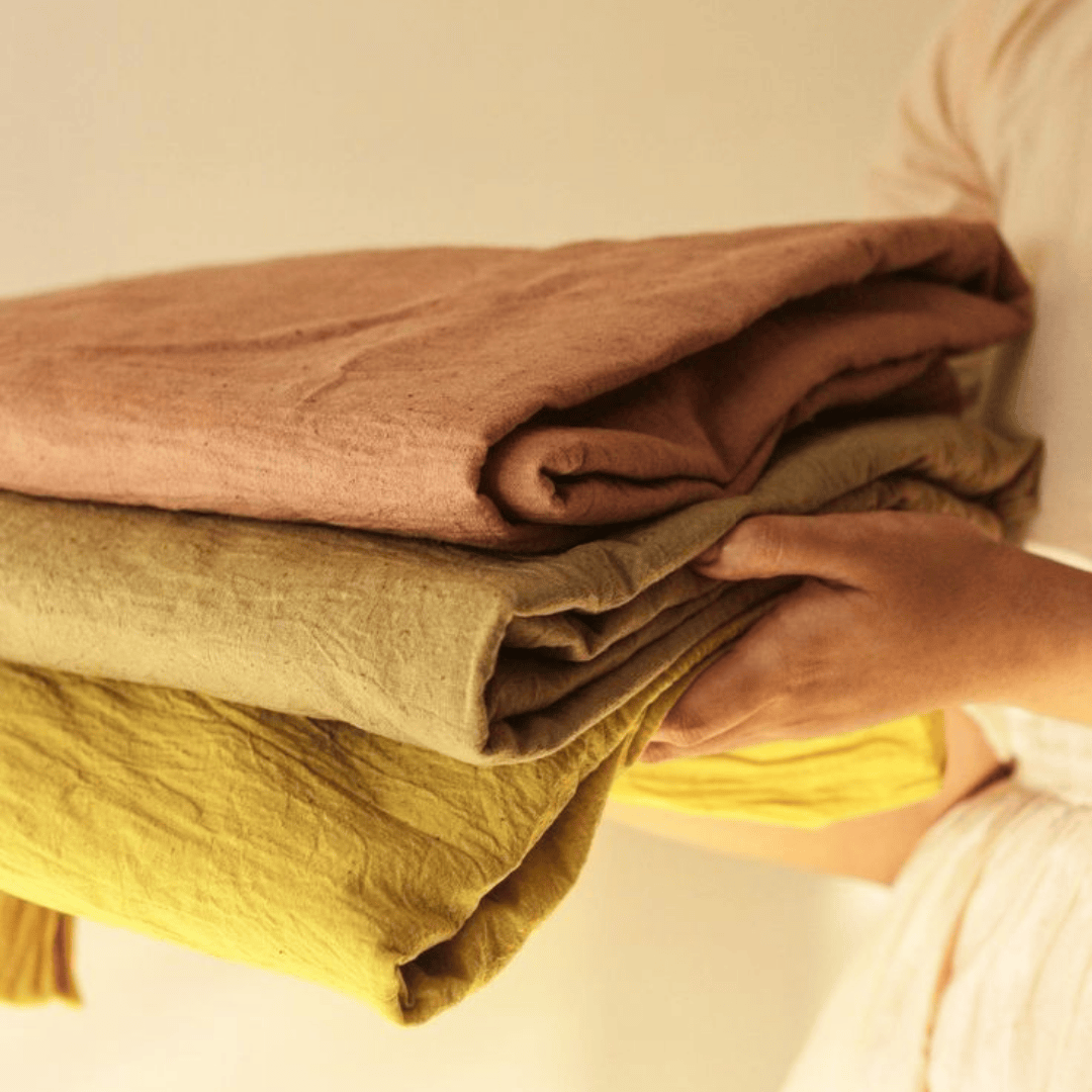 Naturally dyed fabric
